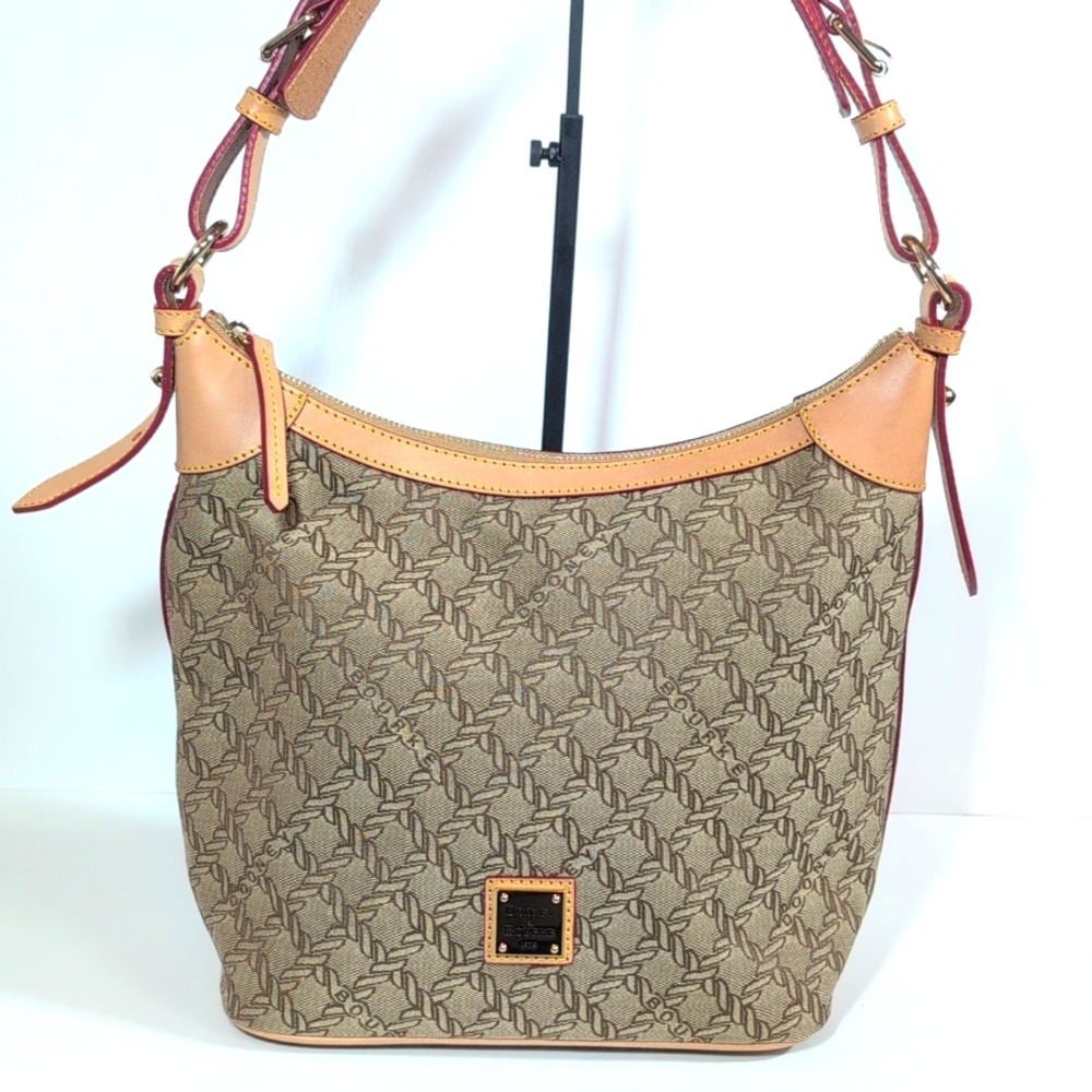 Dooney & Bourke Maritime Hobo Sac NWOT
